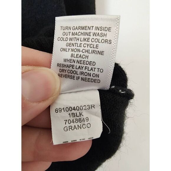 One World Women's Size Small Black Acrylic Pullover V Neck Sweater Faux Pockets - Picture 4 of 5